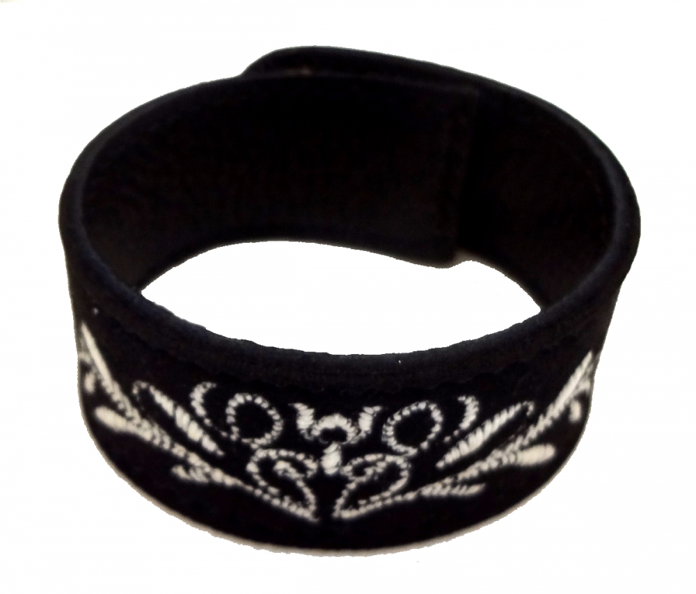 Bild 1 von Armband<br>mit Stickerei 1  / (Ausführung) Kinder / (Verschluss) mit Druckknöpfe ( + 2,- &euro; )