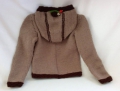 Bild 2 von Trachtenjacke<br>mit Kapuze für Kids  / (Größe) Größe 110 / 116 (+ 10,- &euro;)